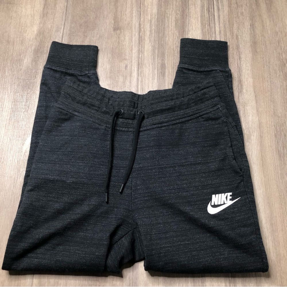 Nike joggers